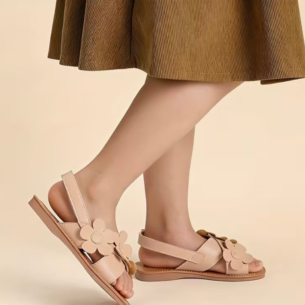 Girls' sandals with flowers and side touch - Picture 3 of 15